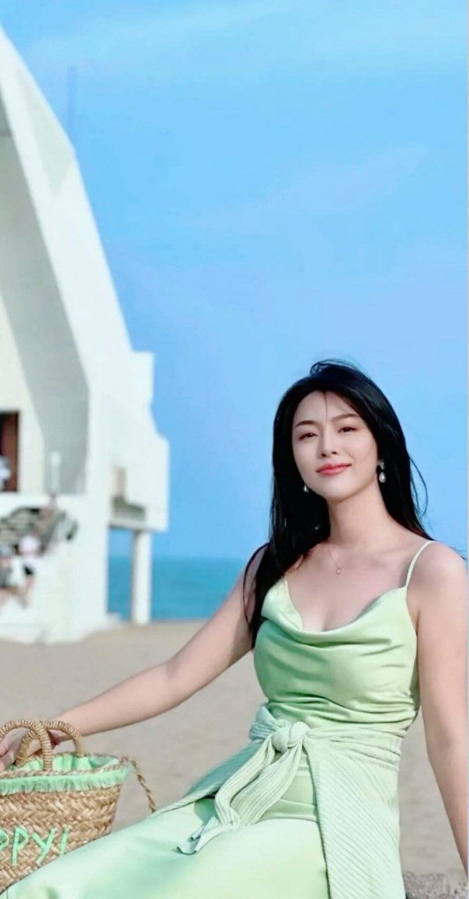 模特美女余薇薇