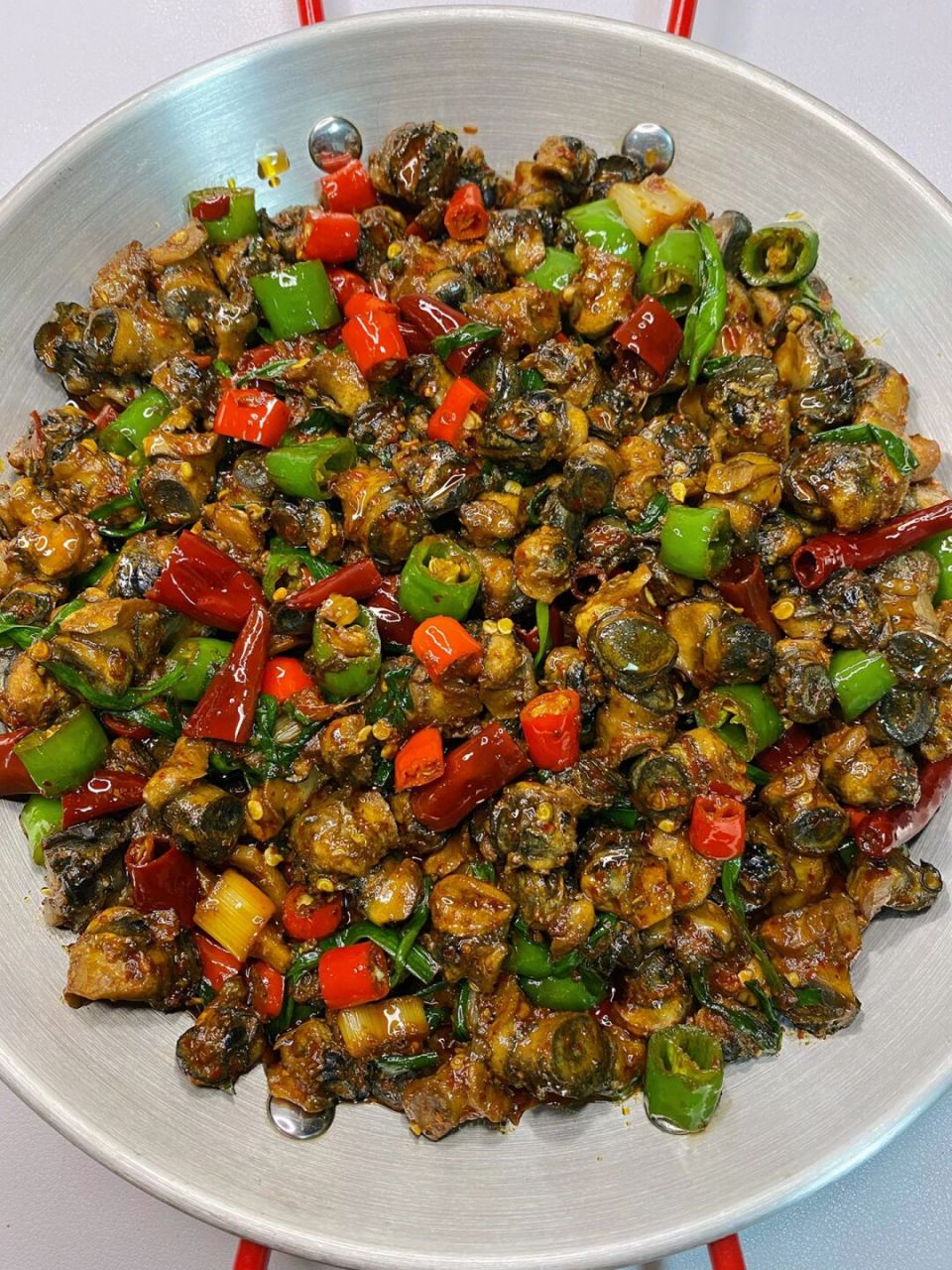 爆炒螺蛳肉 香辣过瘾又解馋 巨好吃 巨下饭|||95食材: 螺蛳肉,青