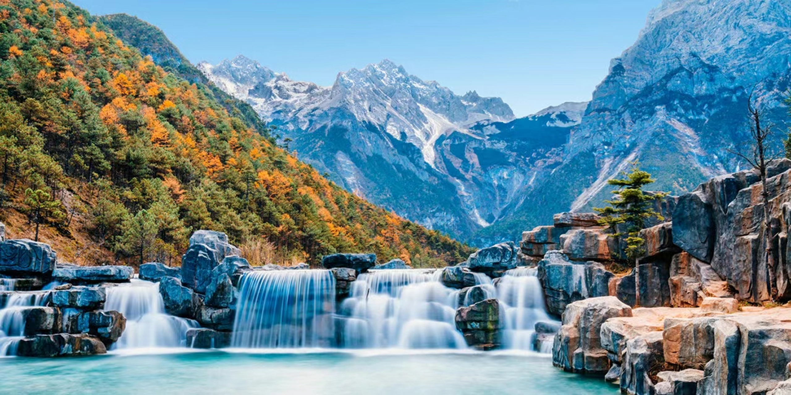 【臻品·游云南】玉龙雪山&蓝月谷游线 从蓝月谷水上栈道起,置身于