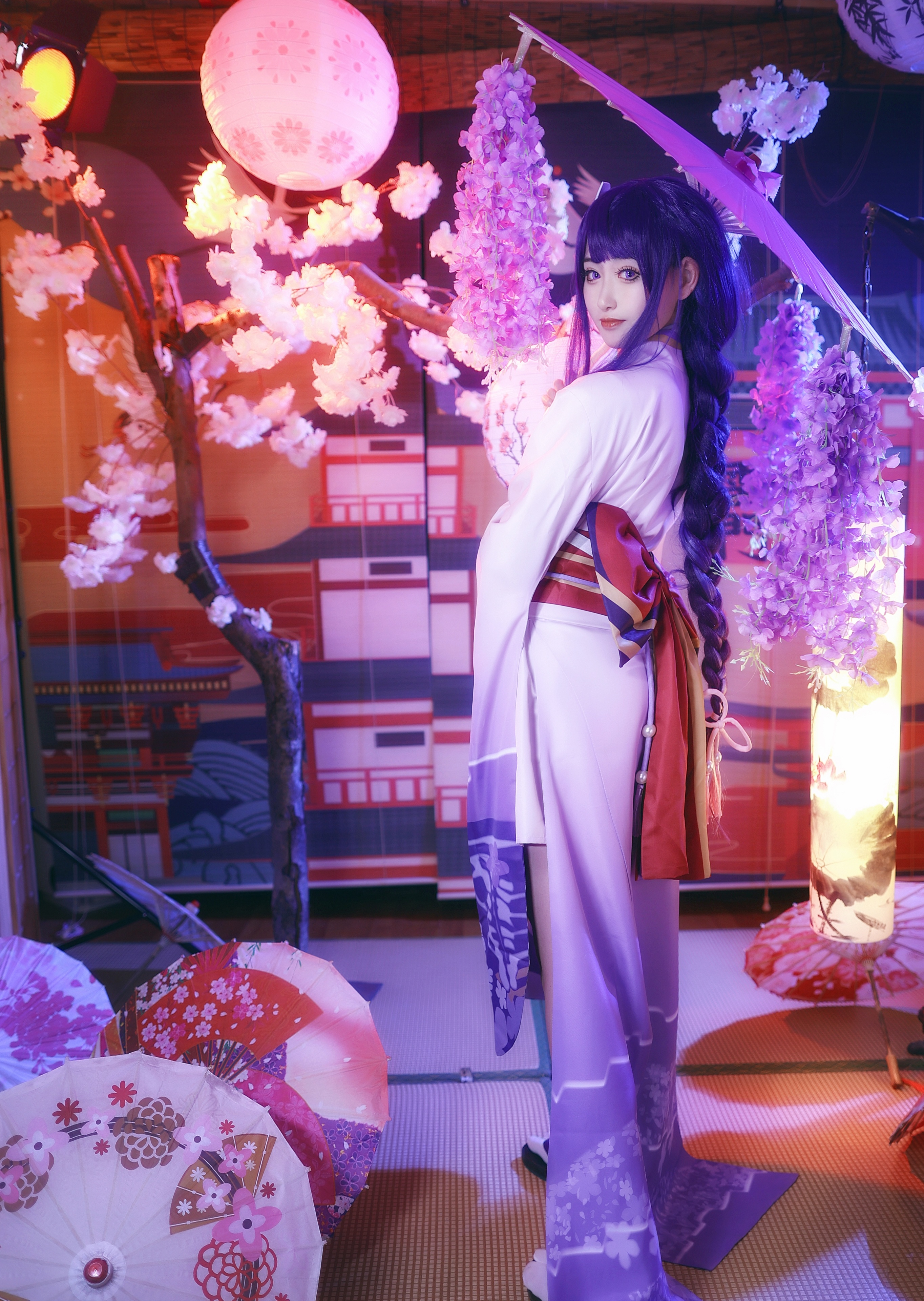 《原神》雷电将军cos,小姐姐这双大长腿配上一袭和服,太美了