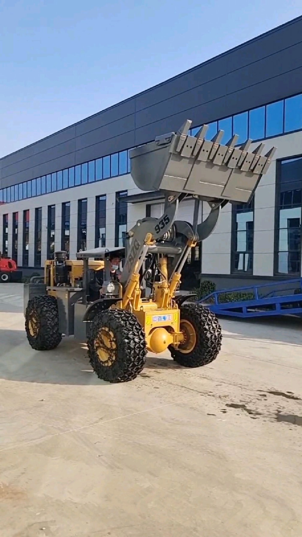 矿用井下装载机侧翻矿井铲车-度小视