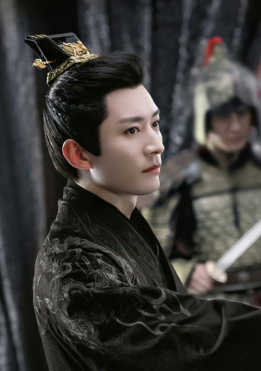 其实不太理解为什么洛子商杀顾朗华那么干脆利落,但是最后却舍不得