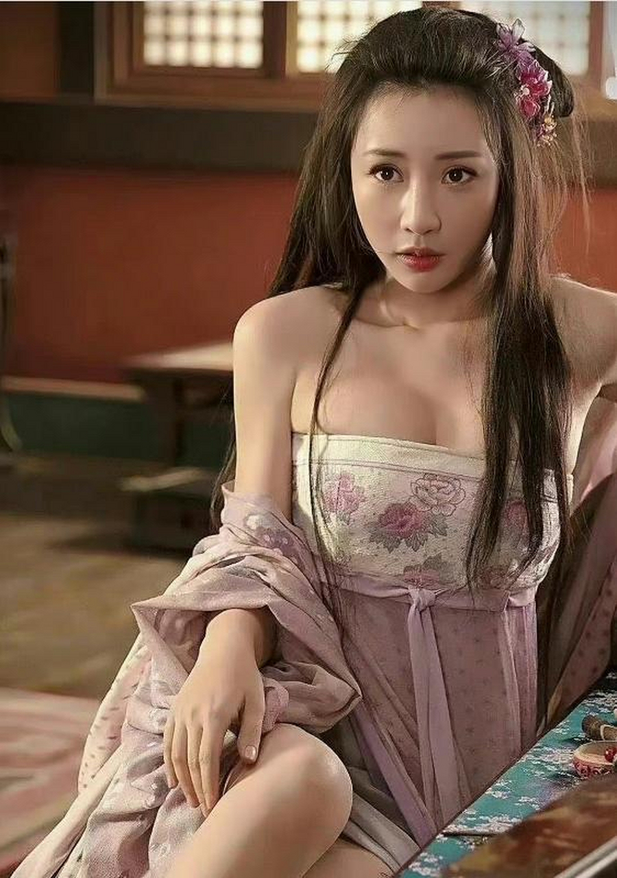 柳岩古装剧照真的好美!