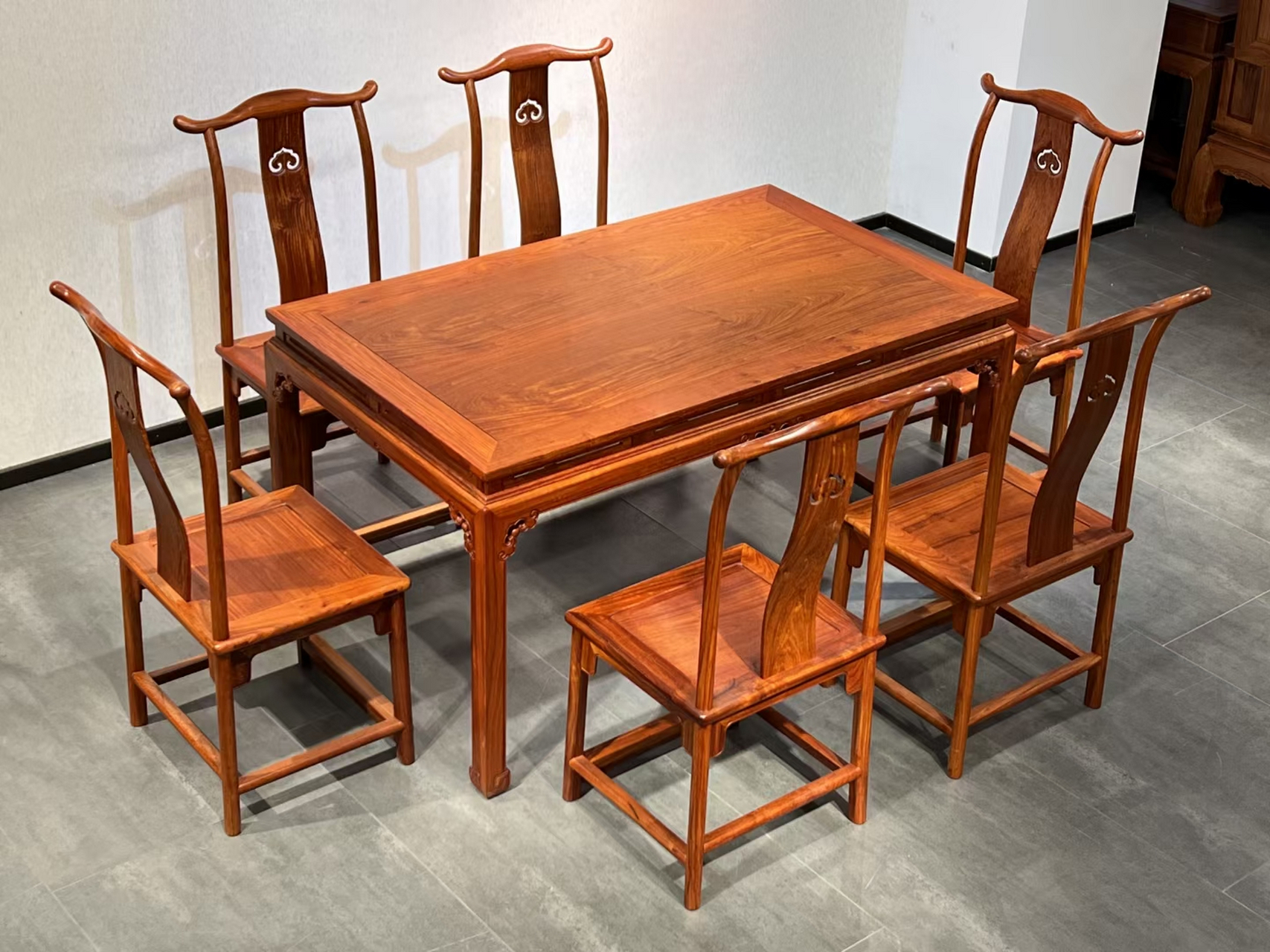 明式餐桌 缅甸花梨(大果紫檀)