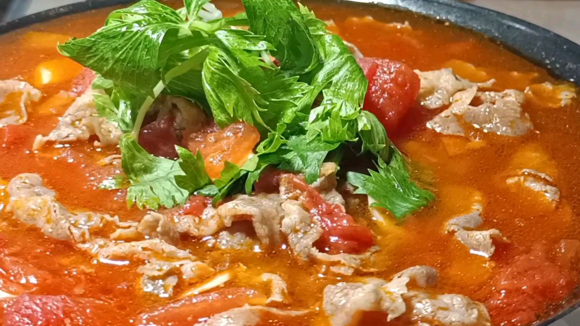 西红柿炖肥牛加入这一样食材,肥牛非常的好吃,汤汁泡饭更美味