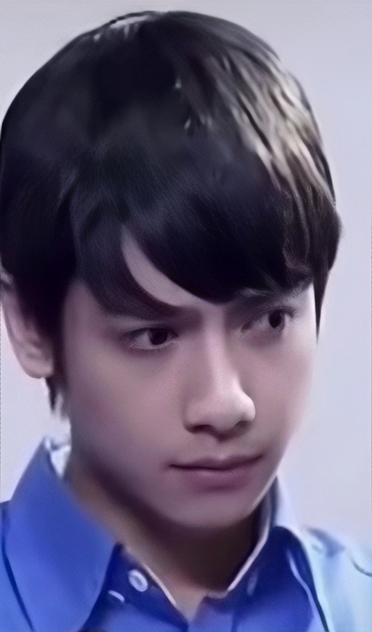 早期的罗云熙长得好像angelababy啊,太奶了