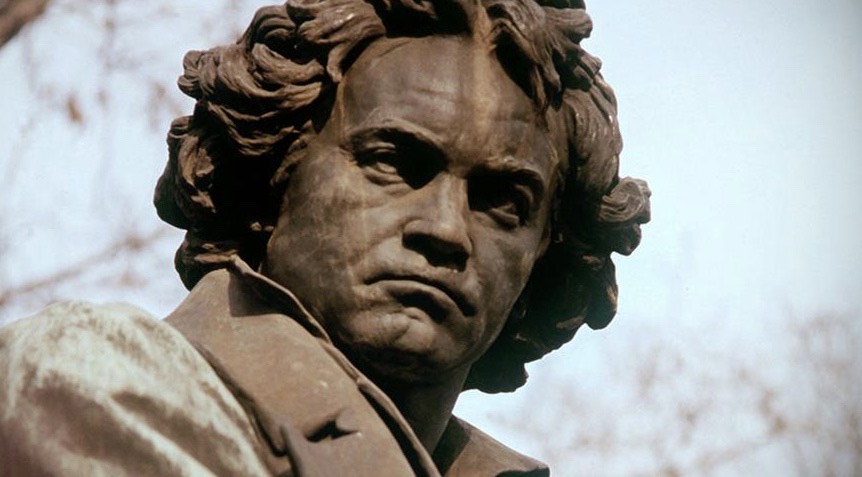 813国际左撇子日:国际上有哪些左撇子名人