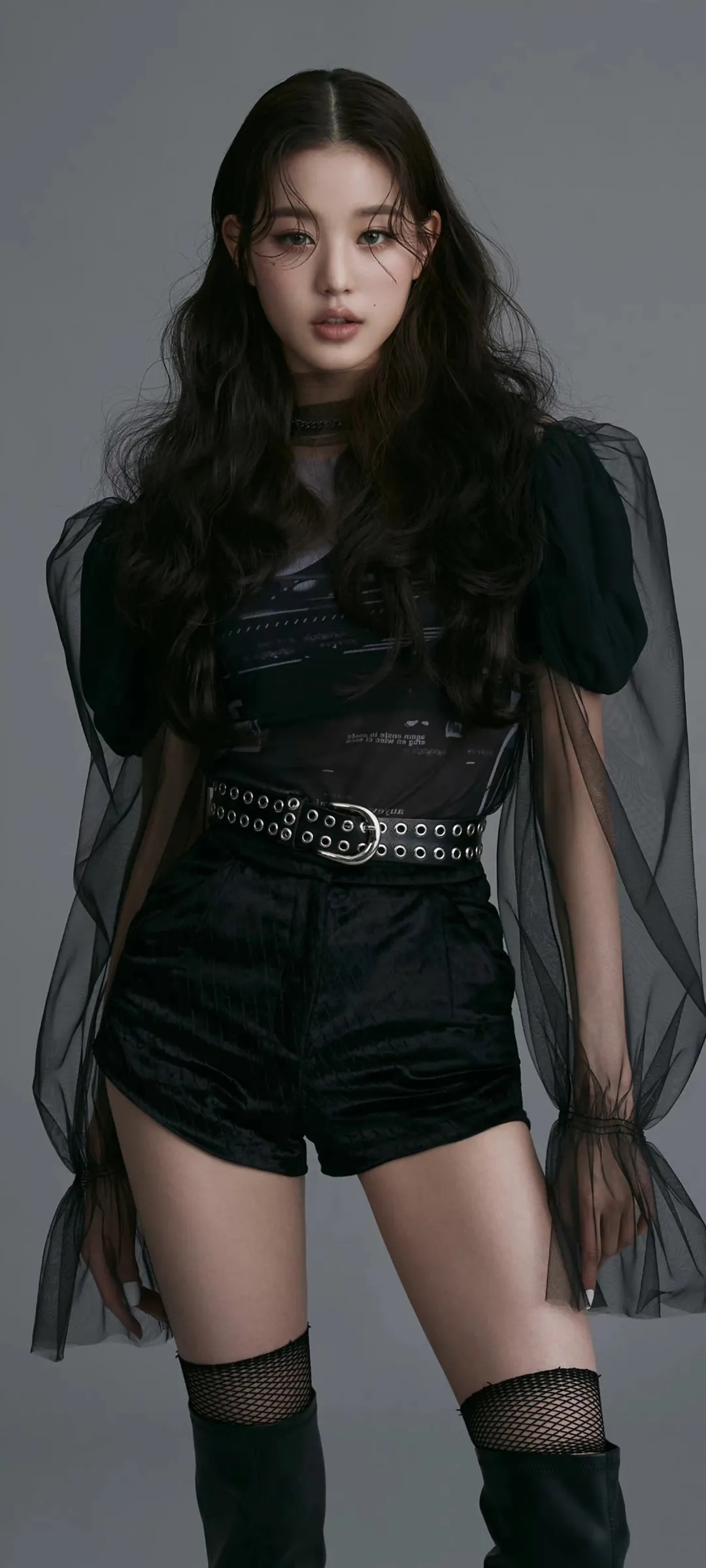 张元英全面屏手机壁纸