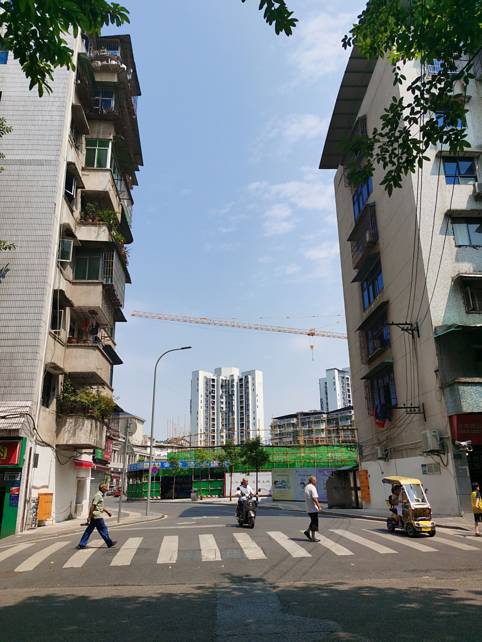 街拍重庆,合川南津街随手拍.#重庆纪实摄影