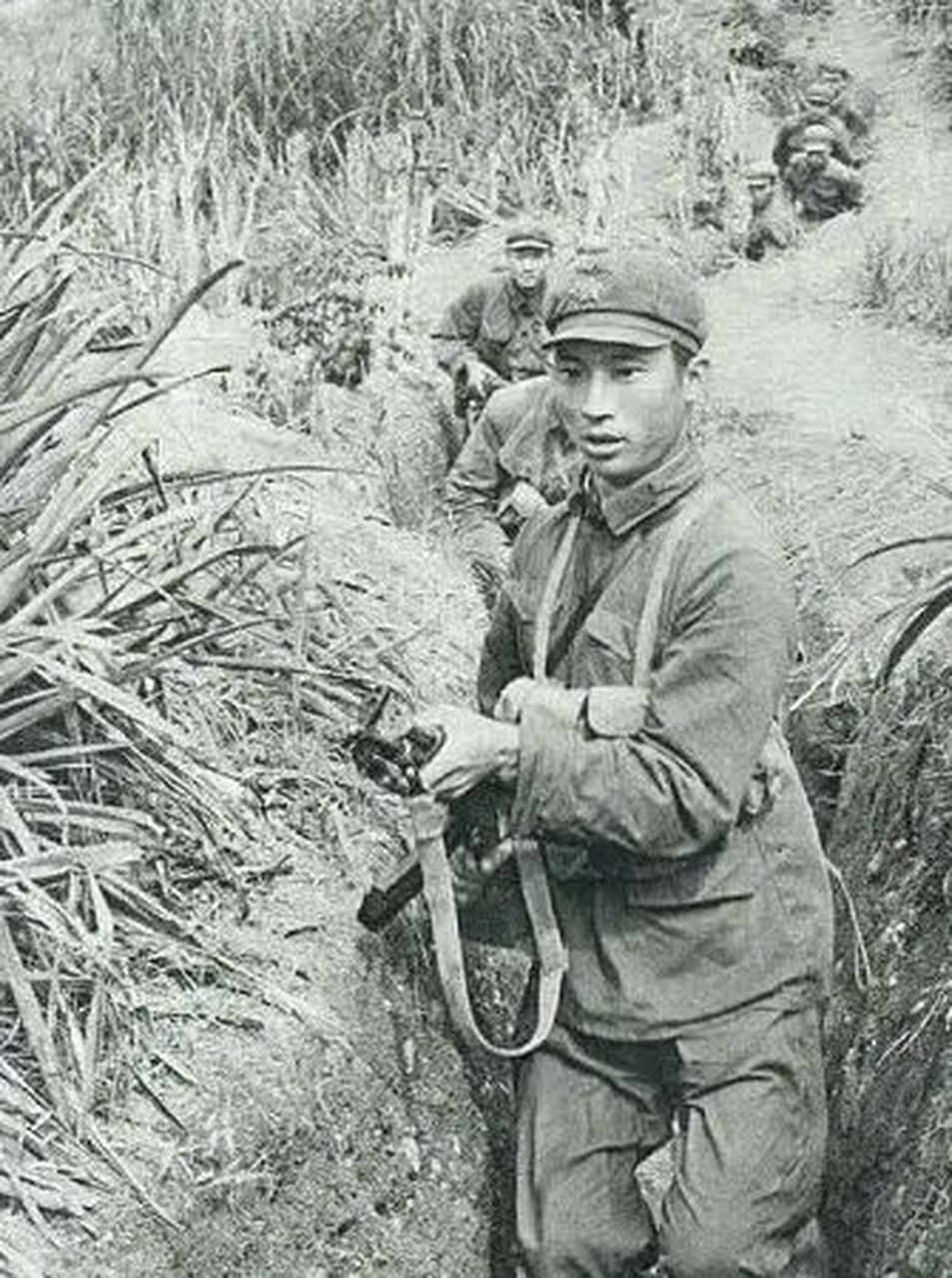 1978年,已经是26岁"大龄青年"的刘保健从军队回家探亲,刘保健1972年