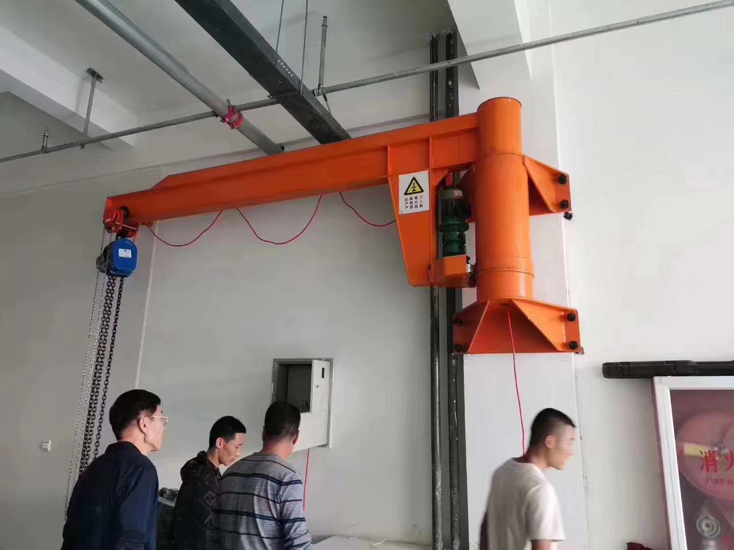 专业制作悬臂吊,墙壁吊,kbk悬臂吊,1吨2吨3吨5吨10吨