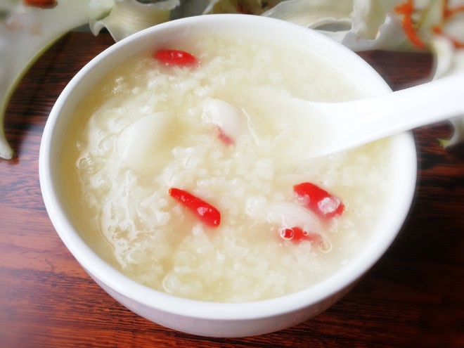 百合煮粥怎样做?