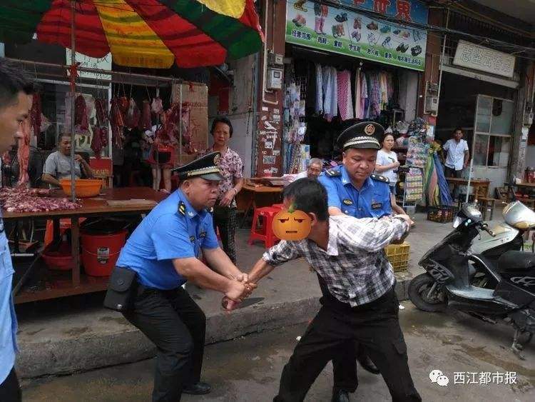 衡南县茶市镇城管野蛮执法,殴打老人