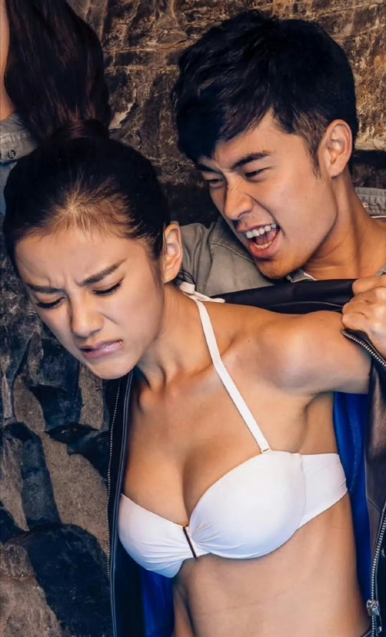 陈赫和伊一曾合拍杂志,这是要上演"美女与野兽"吗?