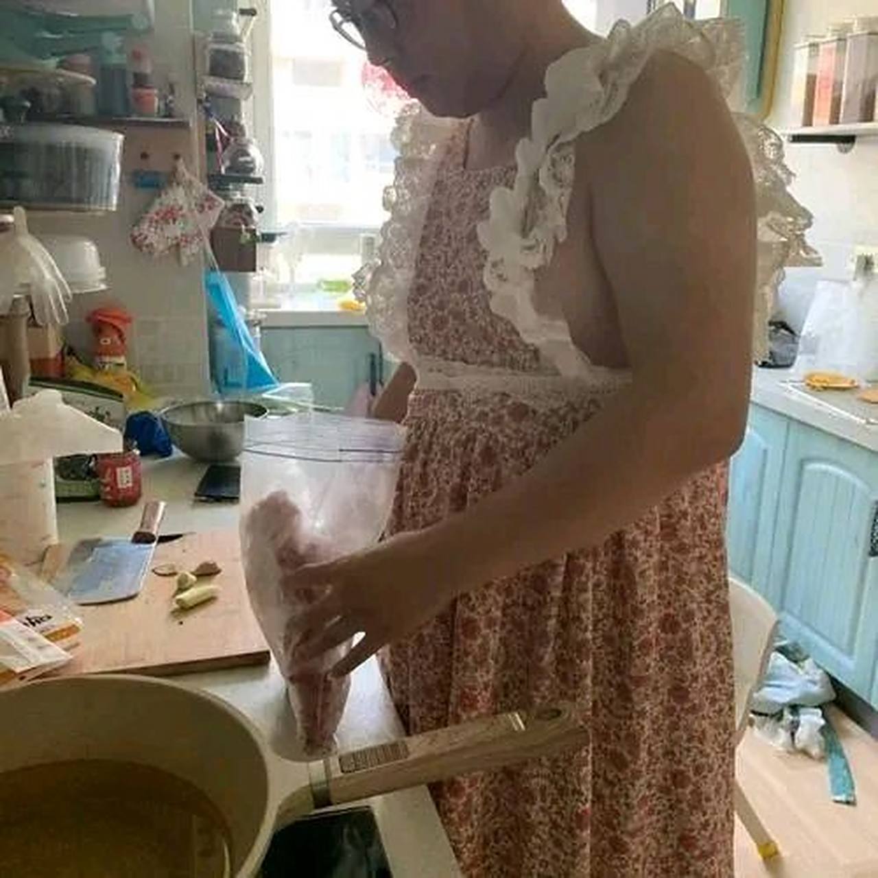 国内保姆和香港菲佣的最大区别在于:存在感.