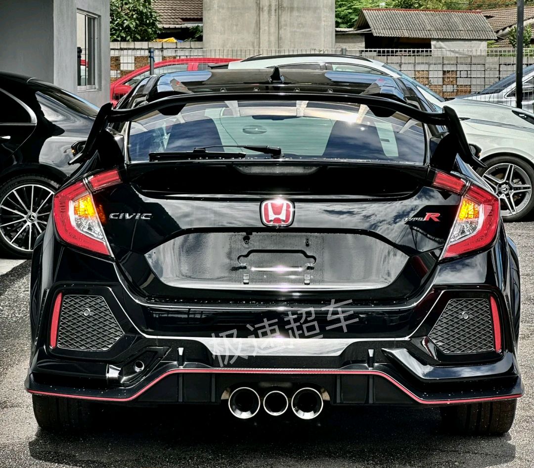 战斗气息扑面而来!本田思域type-r"黑骑士"登场,满满运动风