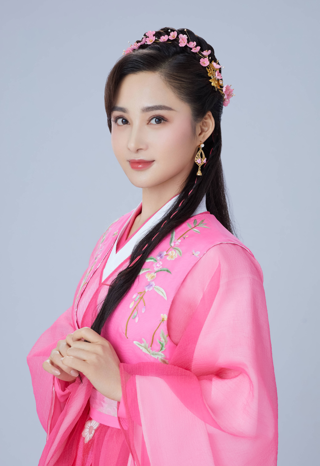 孙嘉璐:貌美如花,楚楚动人