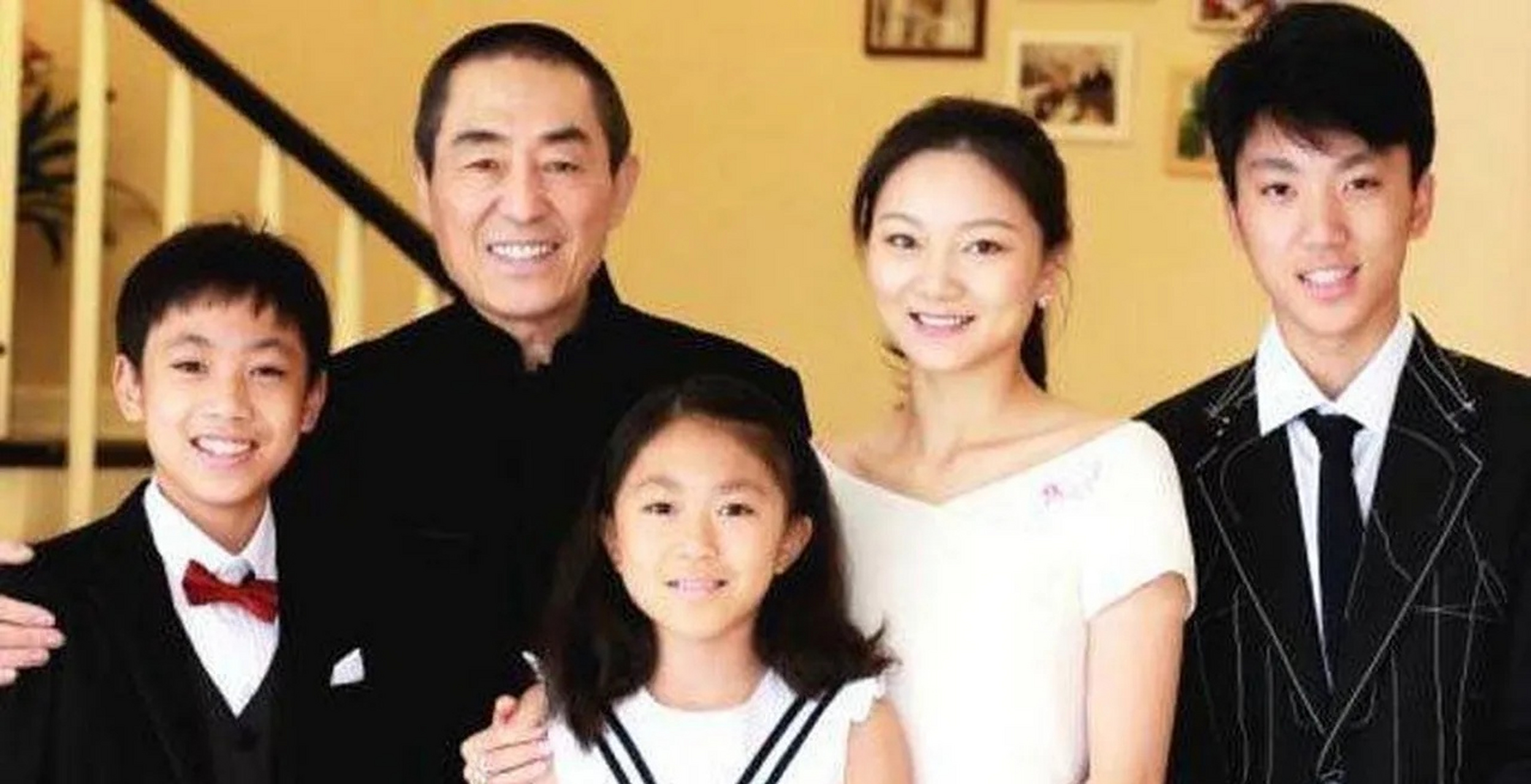 "  在2000年,陈婷突然提出退学申请,引起了老师