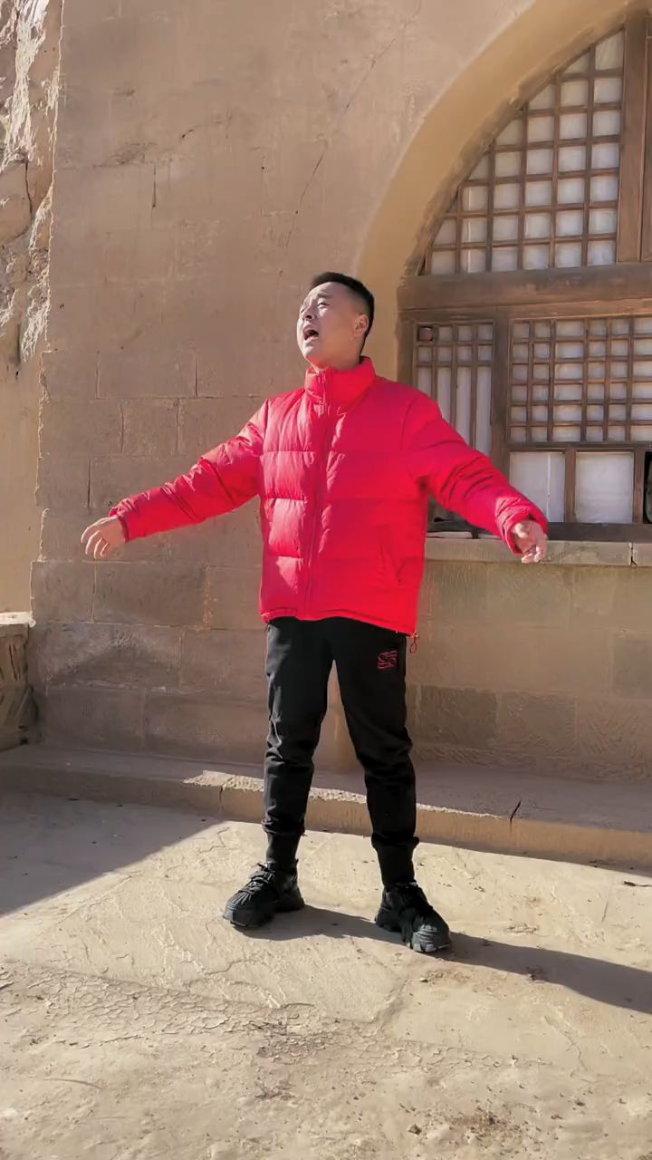 陕北歌手贺东深情演唱歌曲我的小时候太好听了