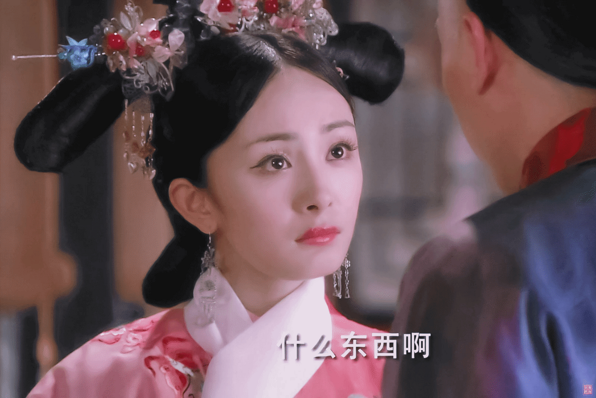 杨幂洛晴川居然是十年前的角色,2011年的《宫锁心玉》,创造高收视,高