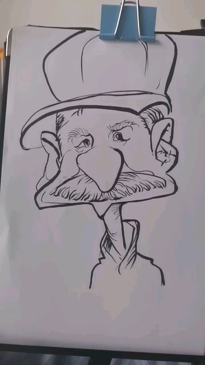 戴帽子的老爷爷