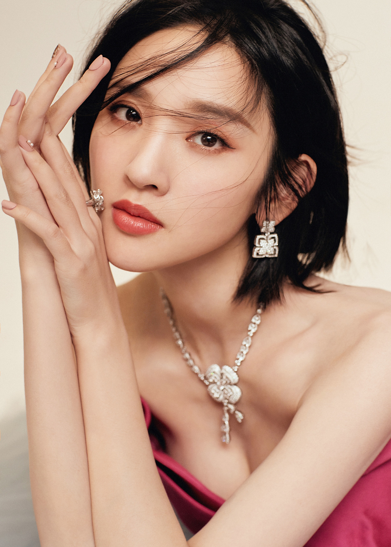 明星写真美图|唐艺昕