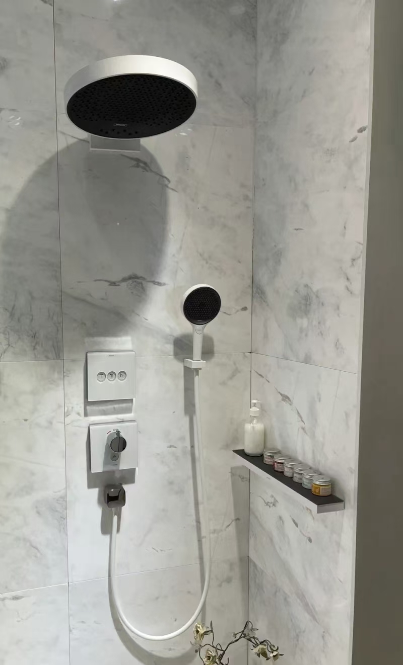 预埋花洒看一下哪种适合你