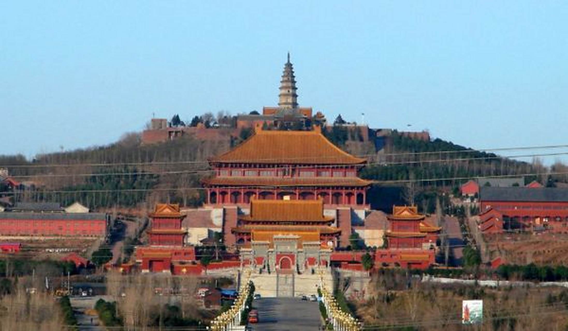 甚是怀念平顶山的香山寺  我记得在我读初中的时候,身体一直不好.