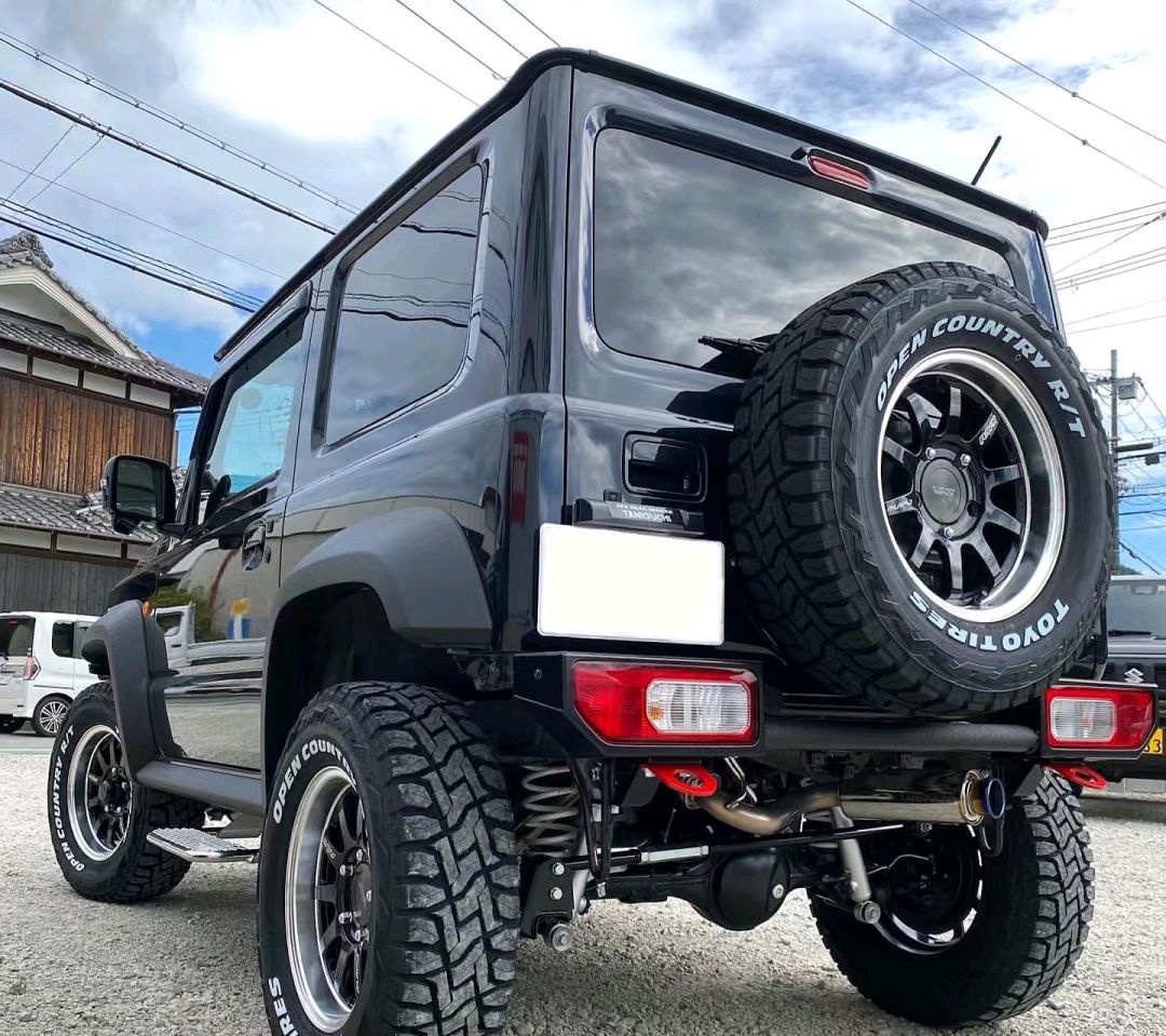 2024款铃木吉姆尼:精气神十足,海外售价约人民币15万,个性霸气