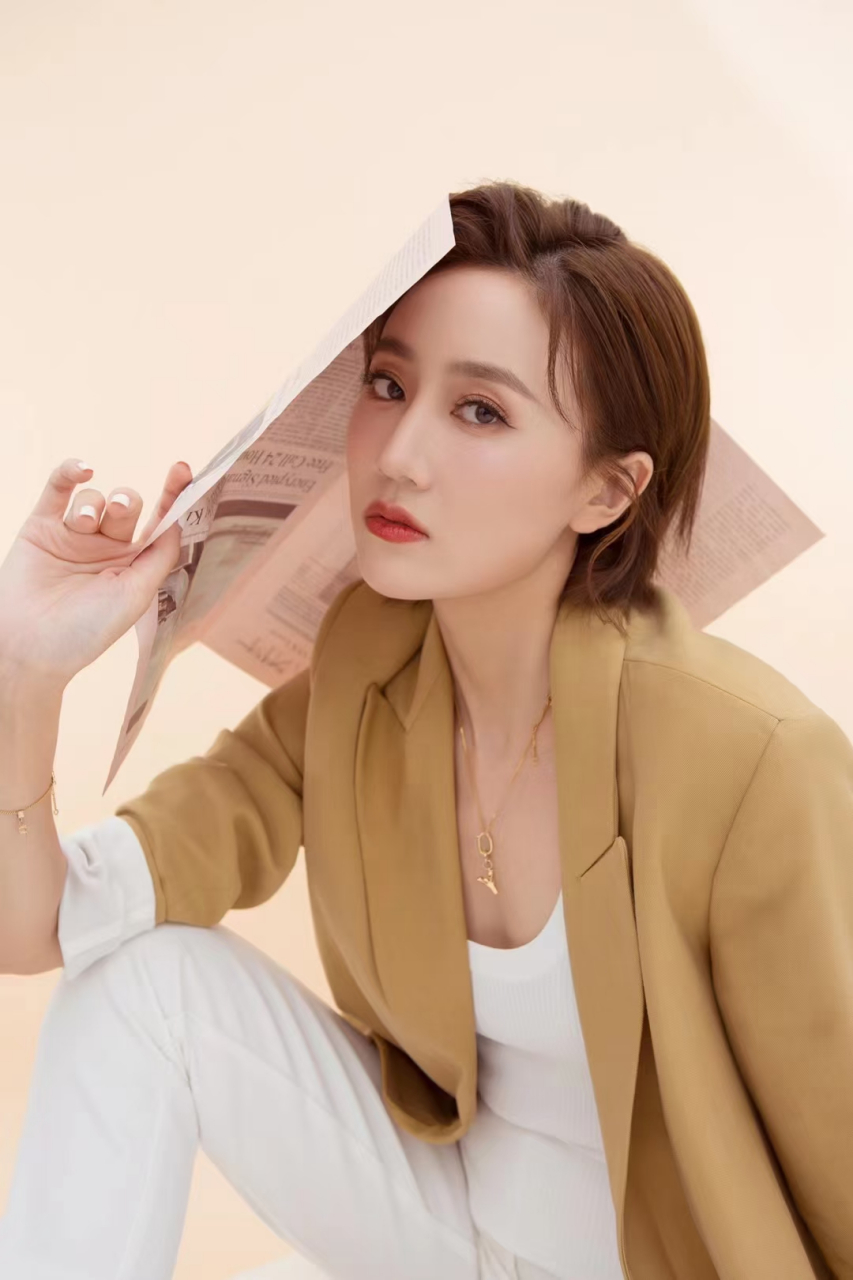 《乡村爱情》苏玉红扮演者翟星月各项业务欢迎来谈