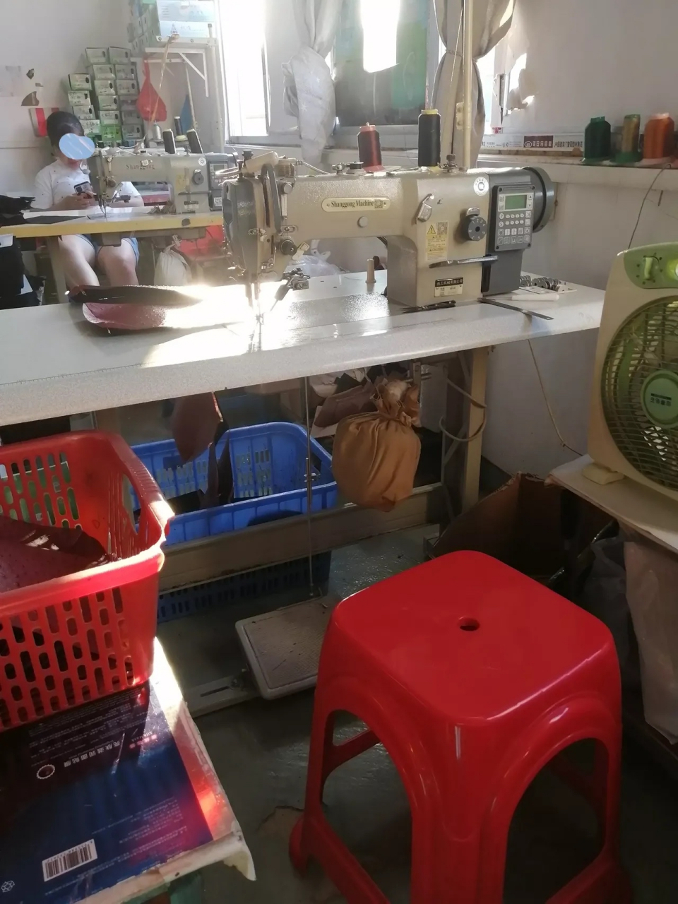 6月20日,我在广州做临时工日结190元一天,每天下班拿钱走人.