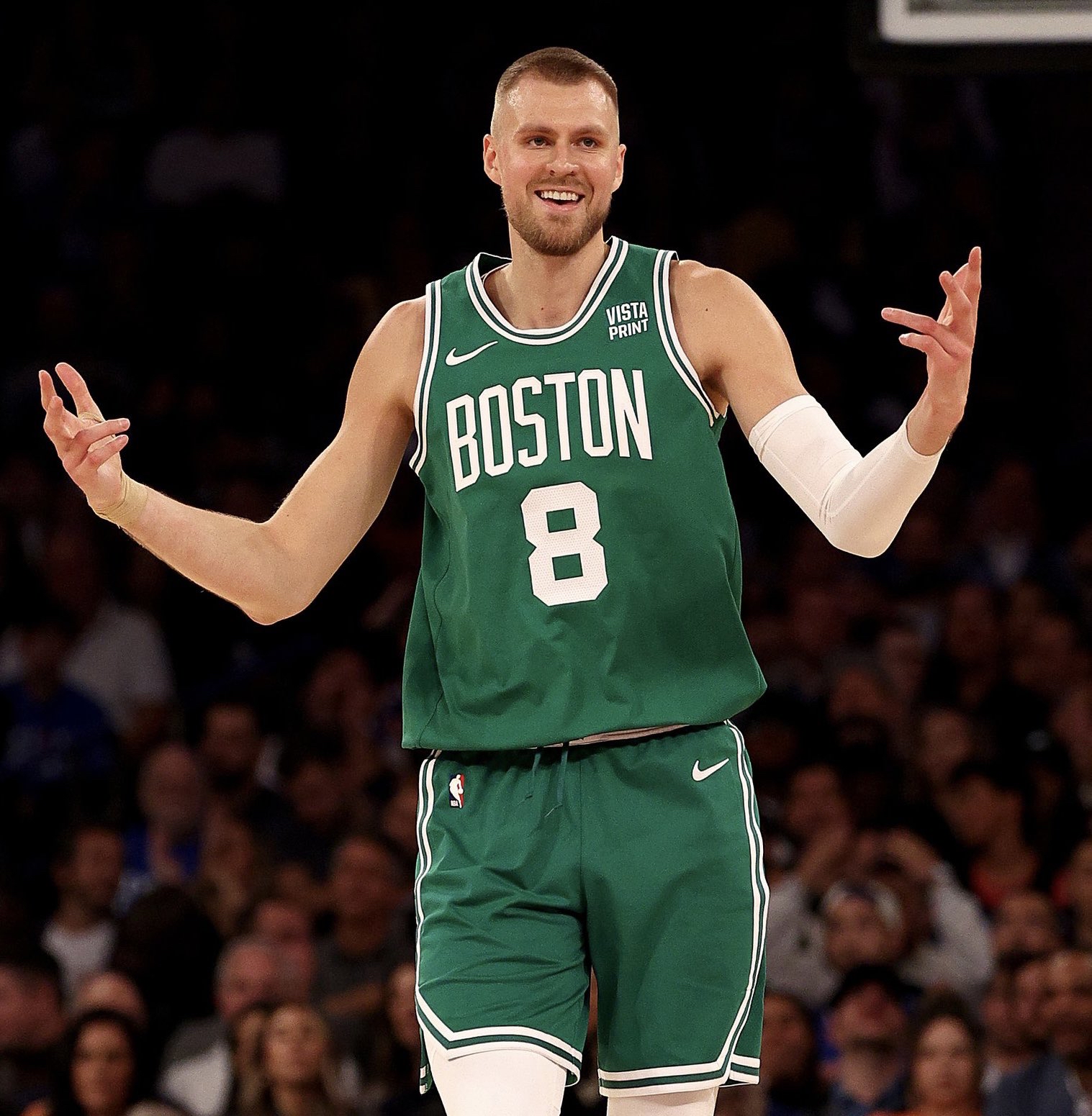 竞猜-克里斯塔普斯·波尔津吉斯盖帽集锦的简单介绍