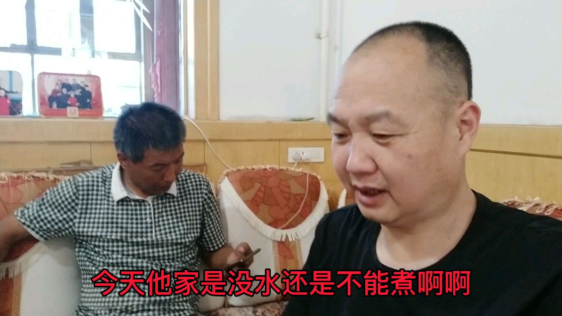 朋友给了卤肉的秘方,调料药材配料都买好了就等开工煮了