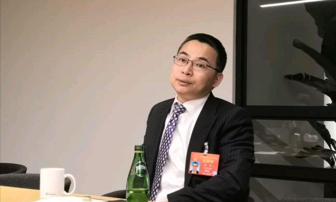 江苏江阴首富:富二代放弃家业,白手起家,身家350亿