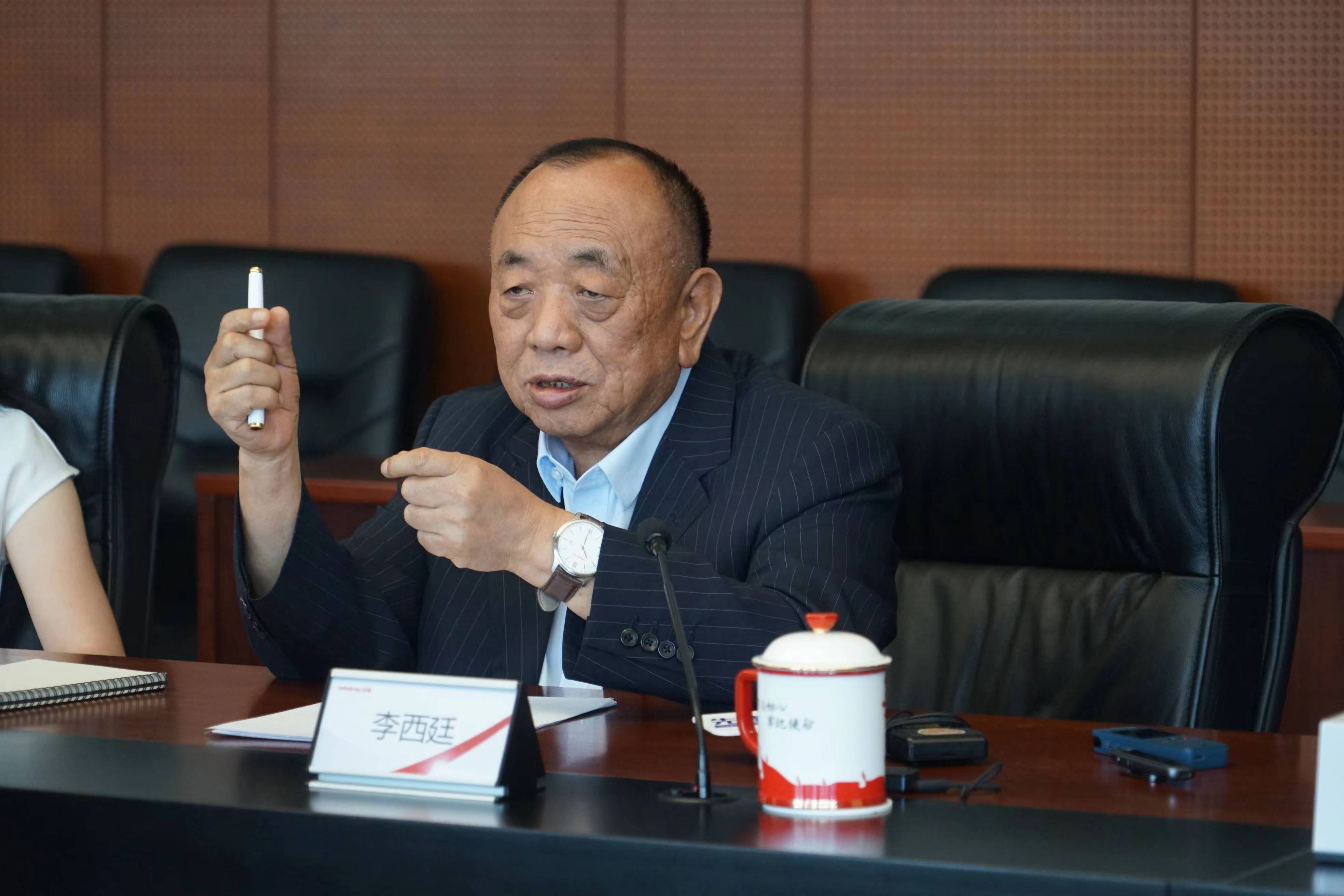 新加坡首富李西廷的秘密:他是如何靠卖呼吸机赚取数百亿财富的?