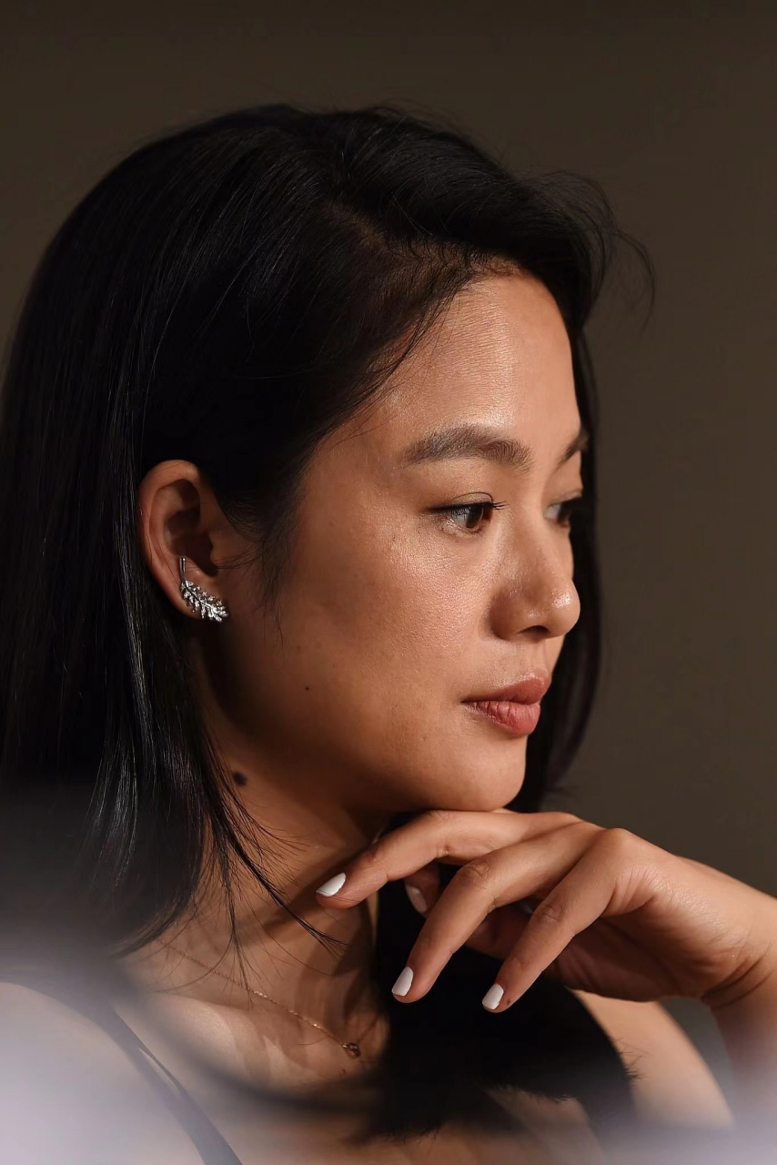 周韵拍的作品并不多,但部部是经典,每个作品里