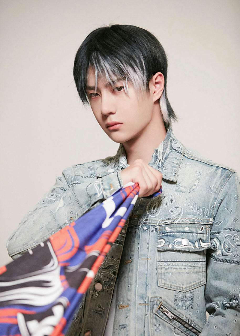 王一博各种发色都能完美驾驭 #王一博