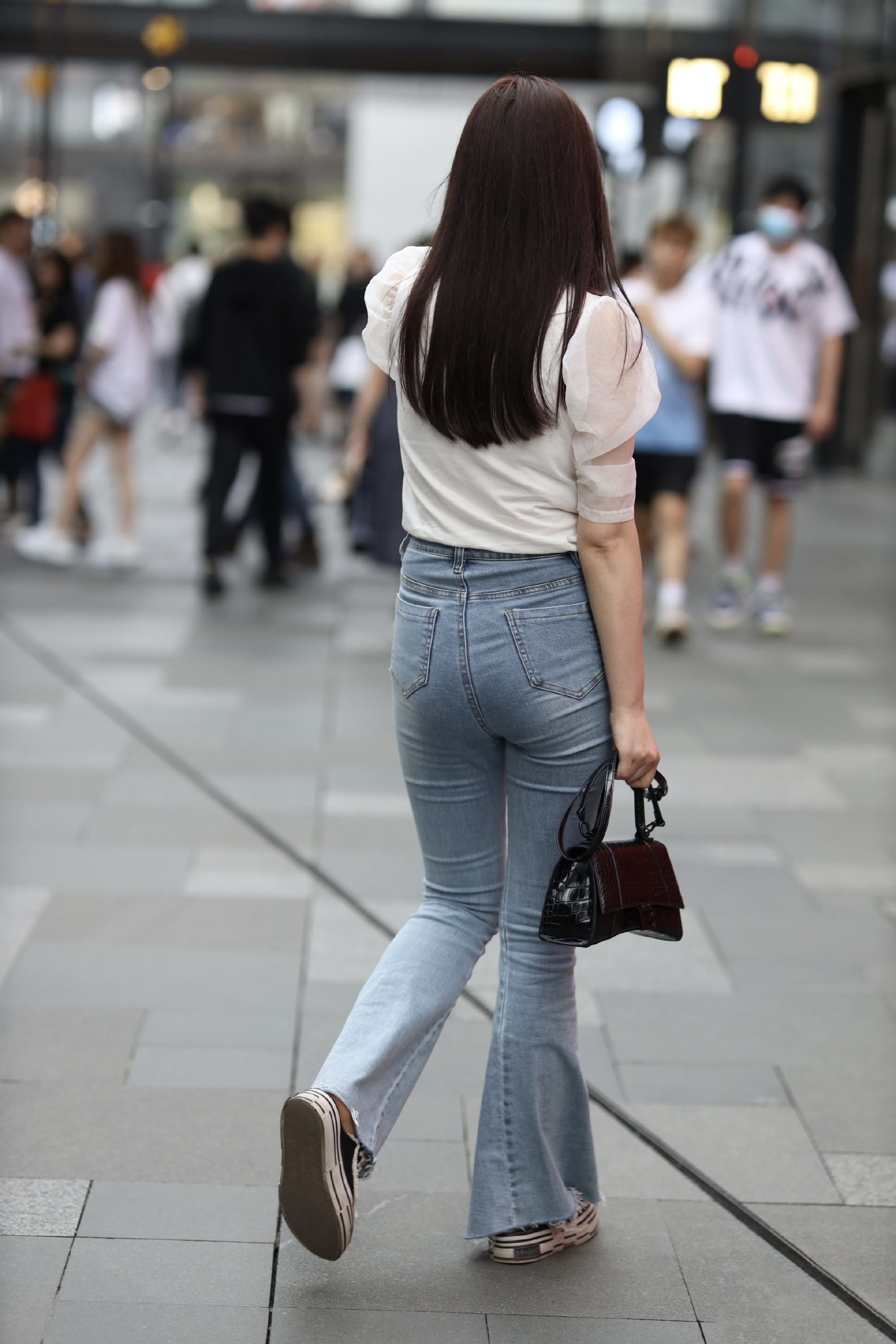 靓丽牛仔裤背影,四选一,总有适合你的一款