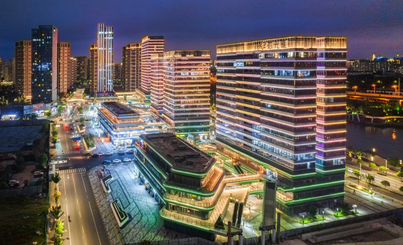 苏州高铁北站夜景图