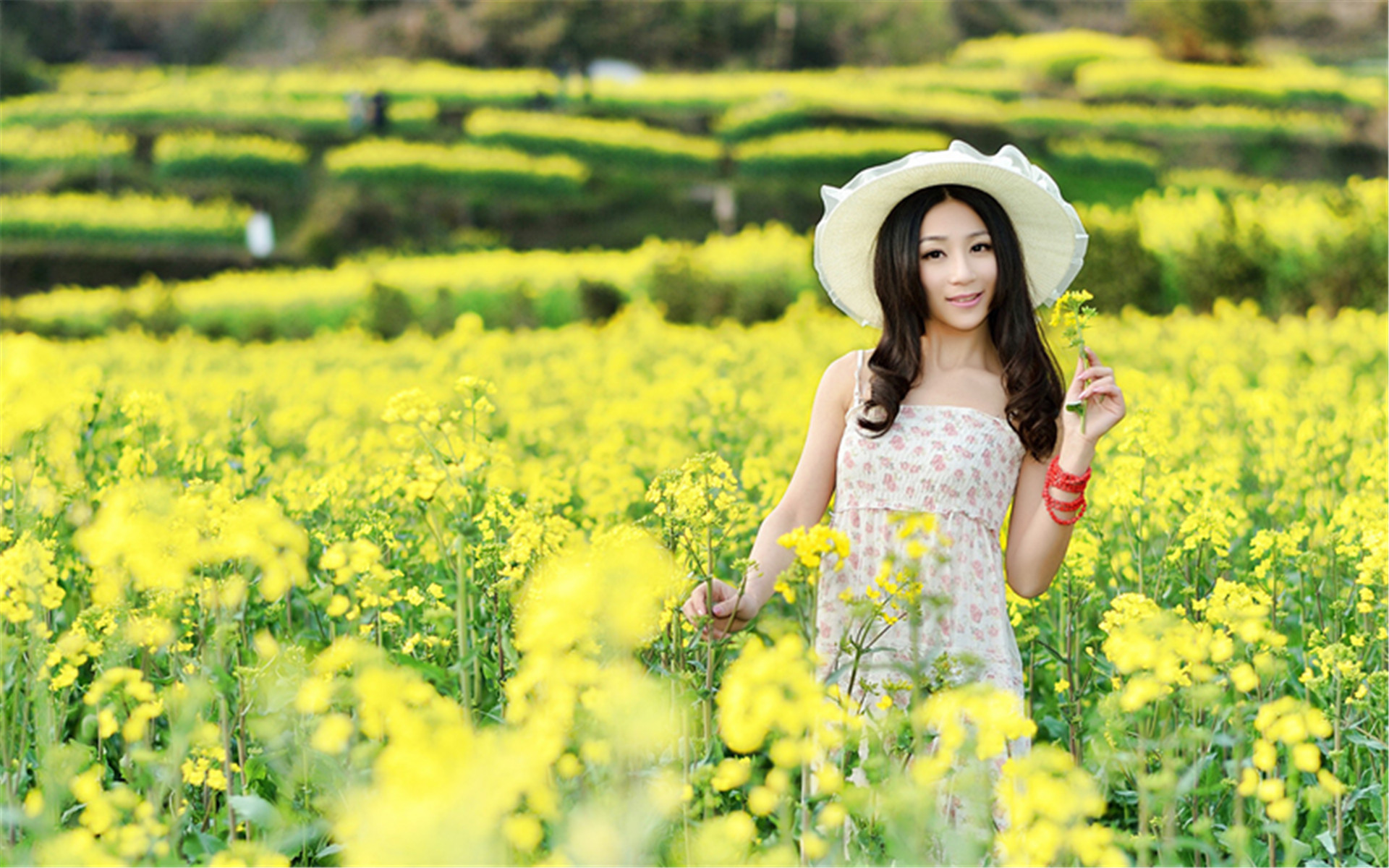 田园女和螃蟹女