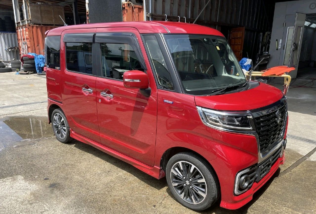 铃木牌"mini埃尔法"来了,华丽大气,方盒子高车顶,平均油耗3升