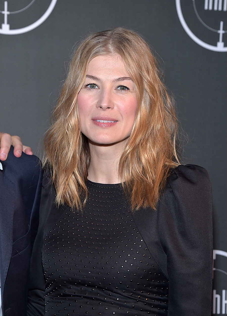 英国女星裴淳华(rosamund pike)(一).