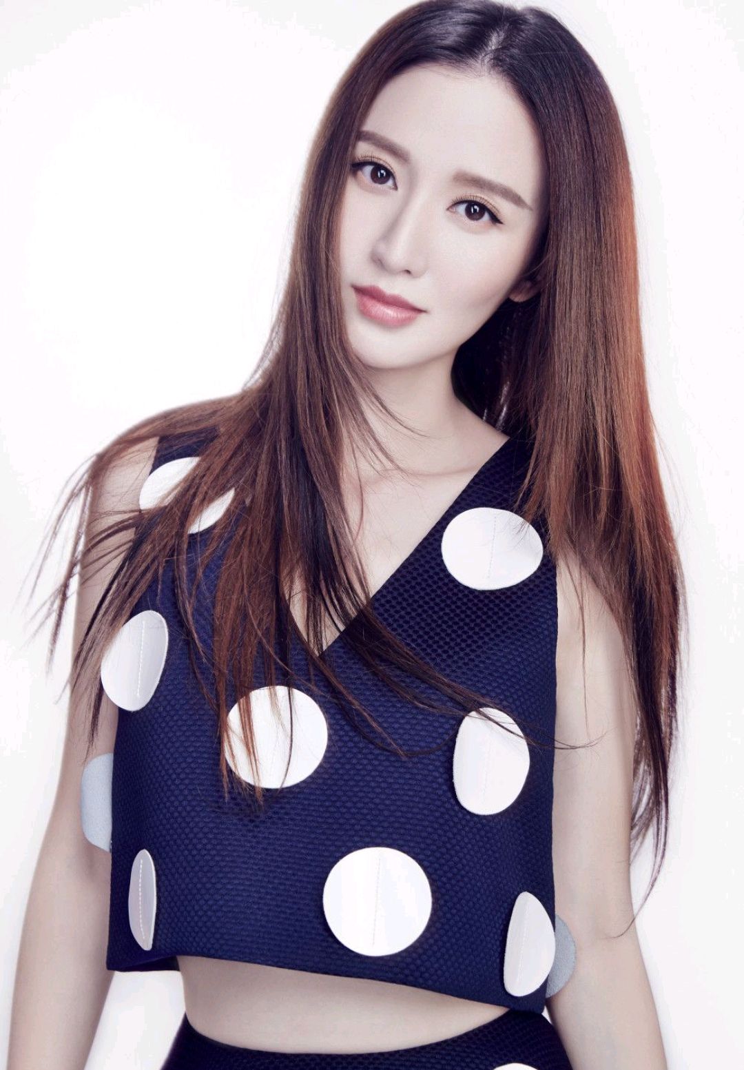 "最美女二号"……张萌