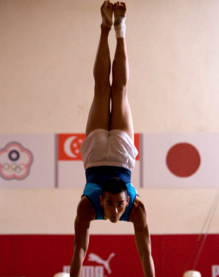 《翻滚吧阿信》对自己的梦想抱有一定的执着,总有一天会实现