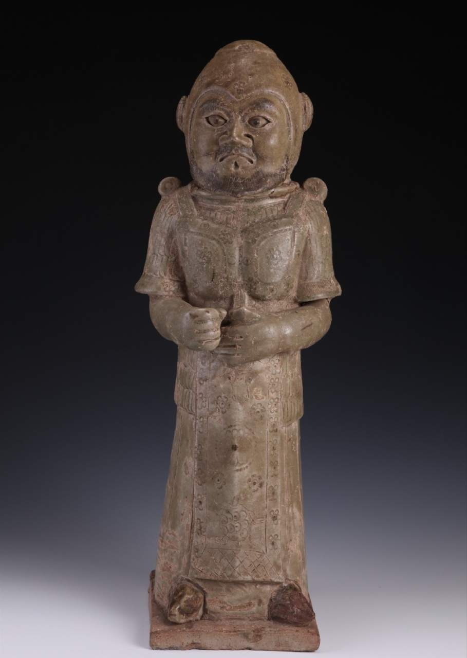 【如果国宝会说话】 青瓷武士俑 怒目圆睁 昂首挺胸 孔武有力