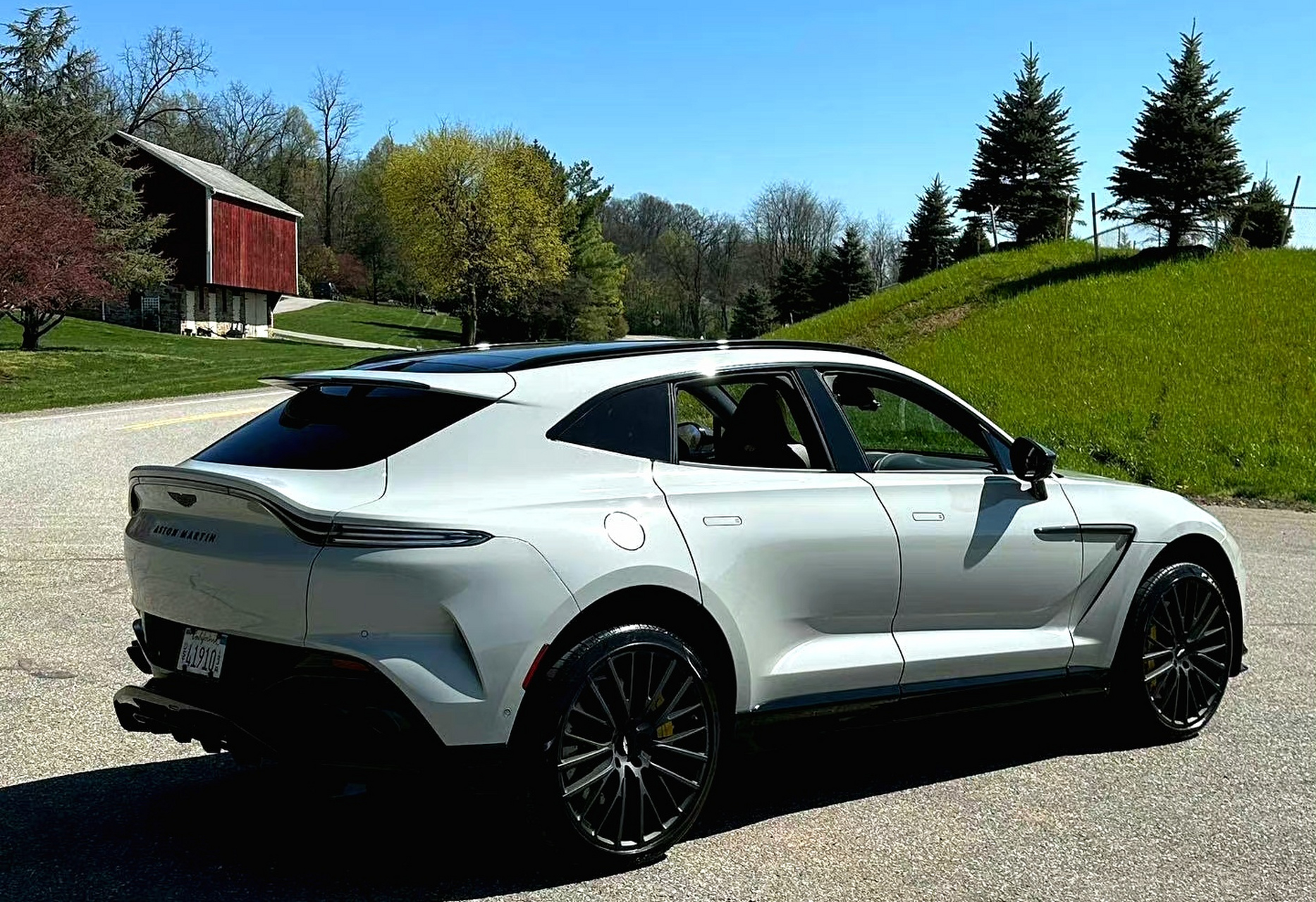 阿斯顿.马丁 dbx 707 #阿斯顿马丁dbx