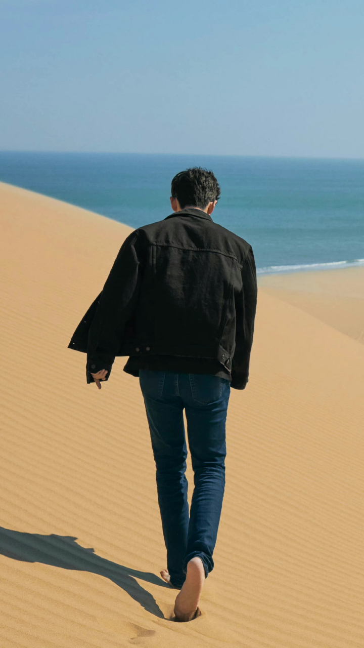 朱一龙# 背影杀