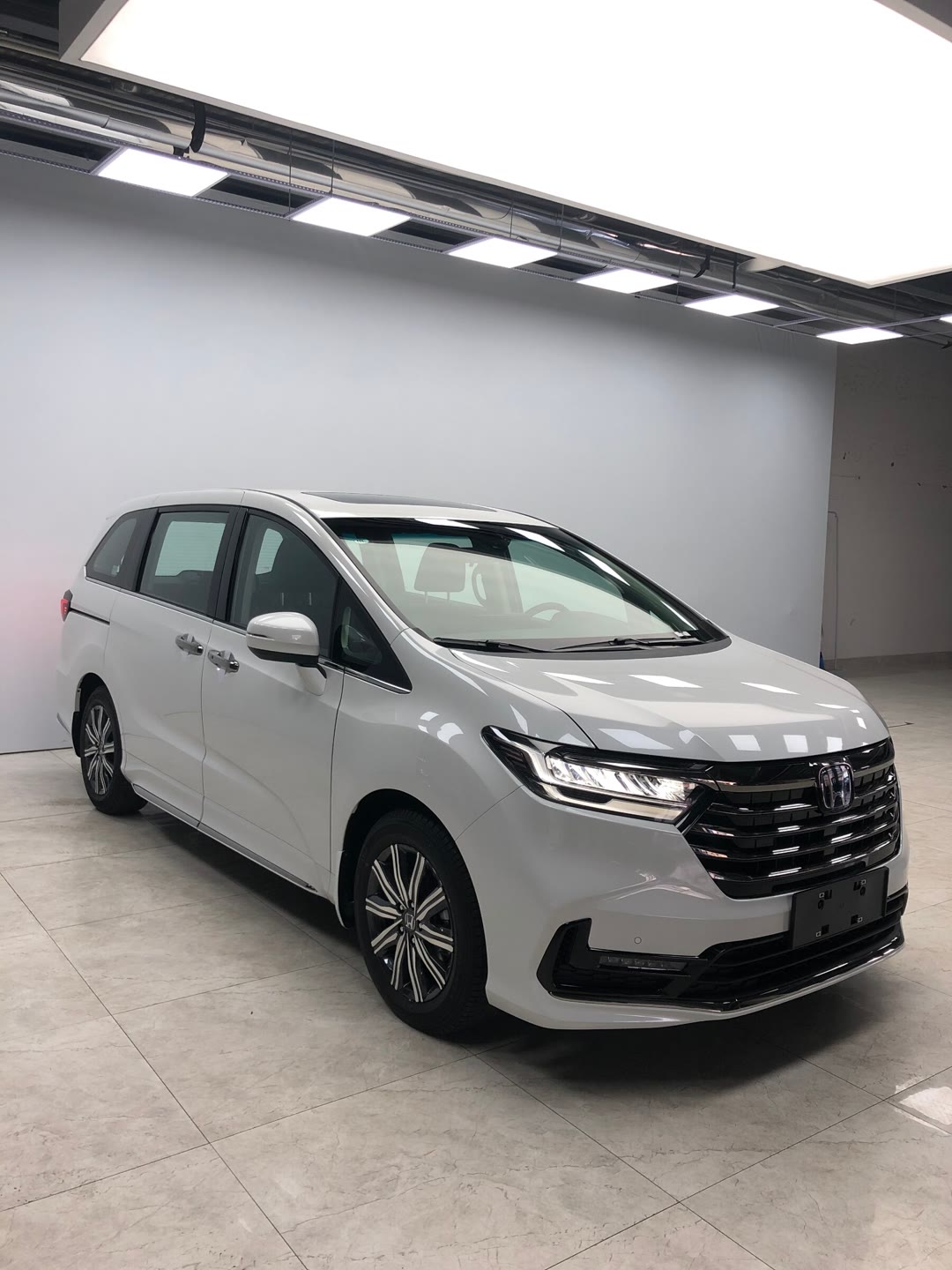 2022款全新本田奥德赛闪亮登场!外观内饰焕然一新,比埃尔法漂亮