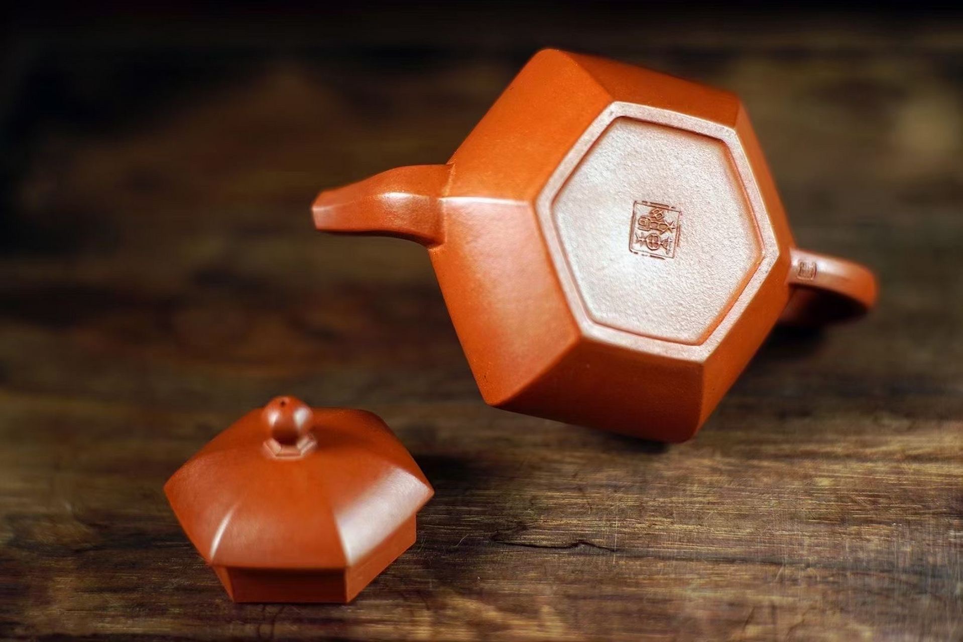 黄娇全手新作 六方梨形  摹清早期精品  135cc 优质小红泥#紫砂壶