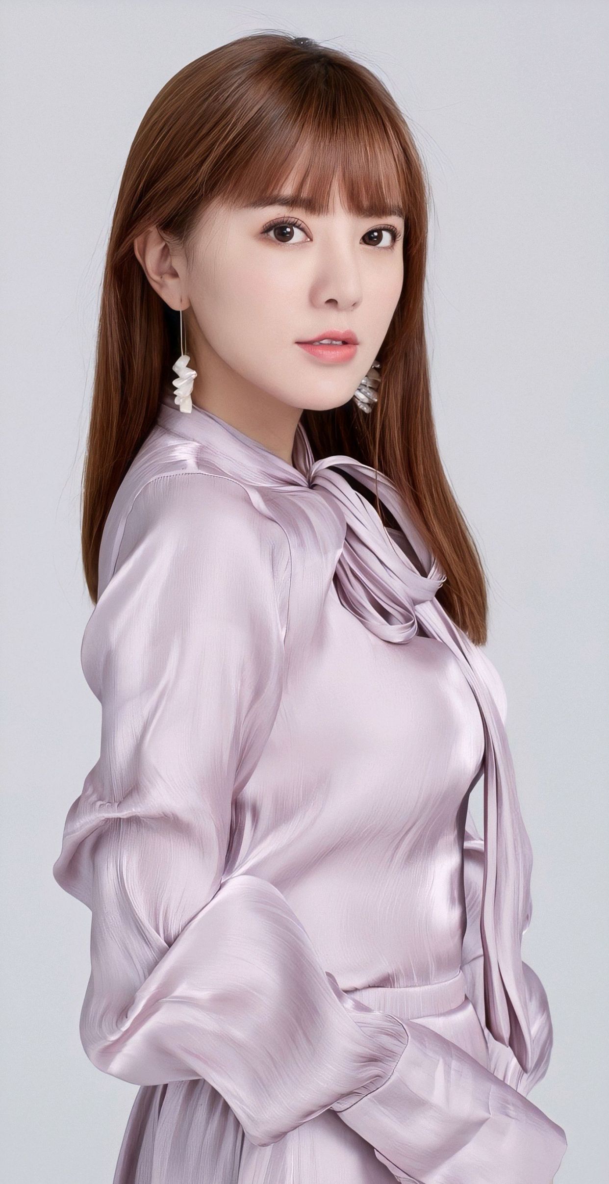 藏族歌手阿兰高清写真美图,人美歌甜,气质独特